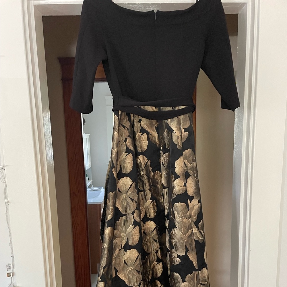 Carmen Marc Valvo high low wrap dress with jersey top and tie belt size 8